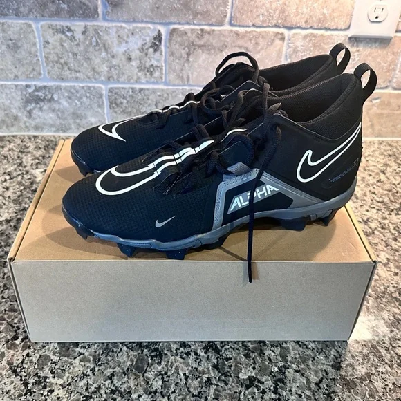 SOLD!!! Nike Alpha Menace 3, Football Cleats - Picture 2 of 4